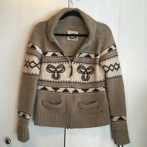 Aritzia TNA Cowichan wool sweater size XL